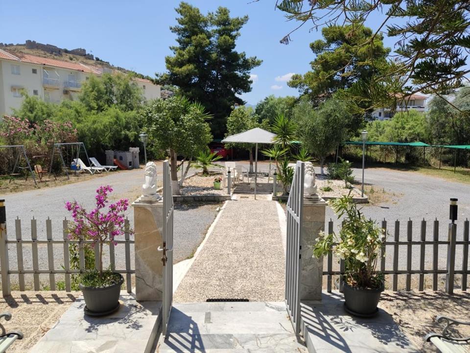 Argiropouloi Hotel Parálion Ástros Buitenkant foto