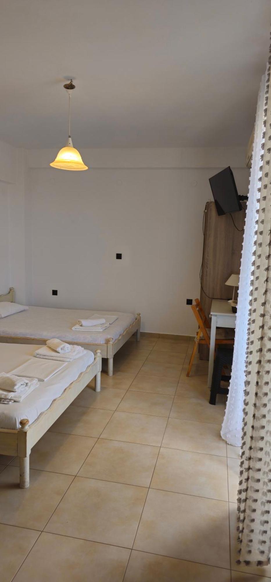 Argiropouloi Hotel Parálion Ástros Buitenkant foto