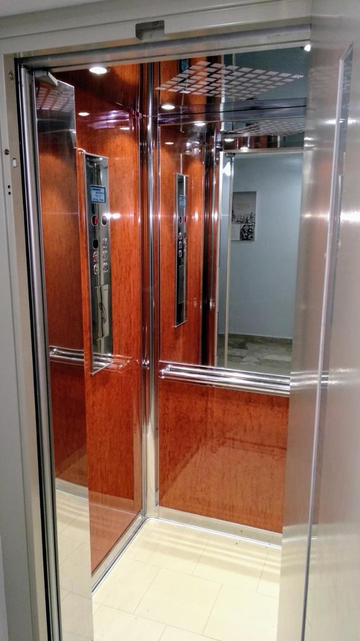 Argiropouloi Hotel Parálion Ástros Buitenkant foto